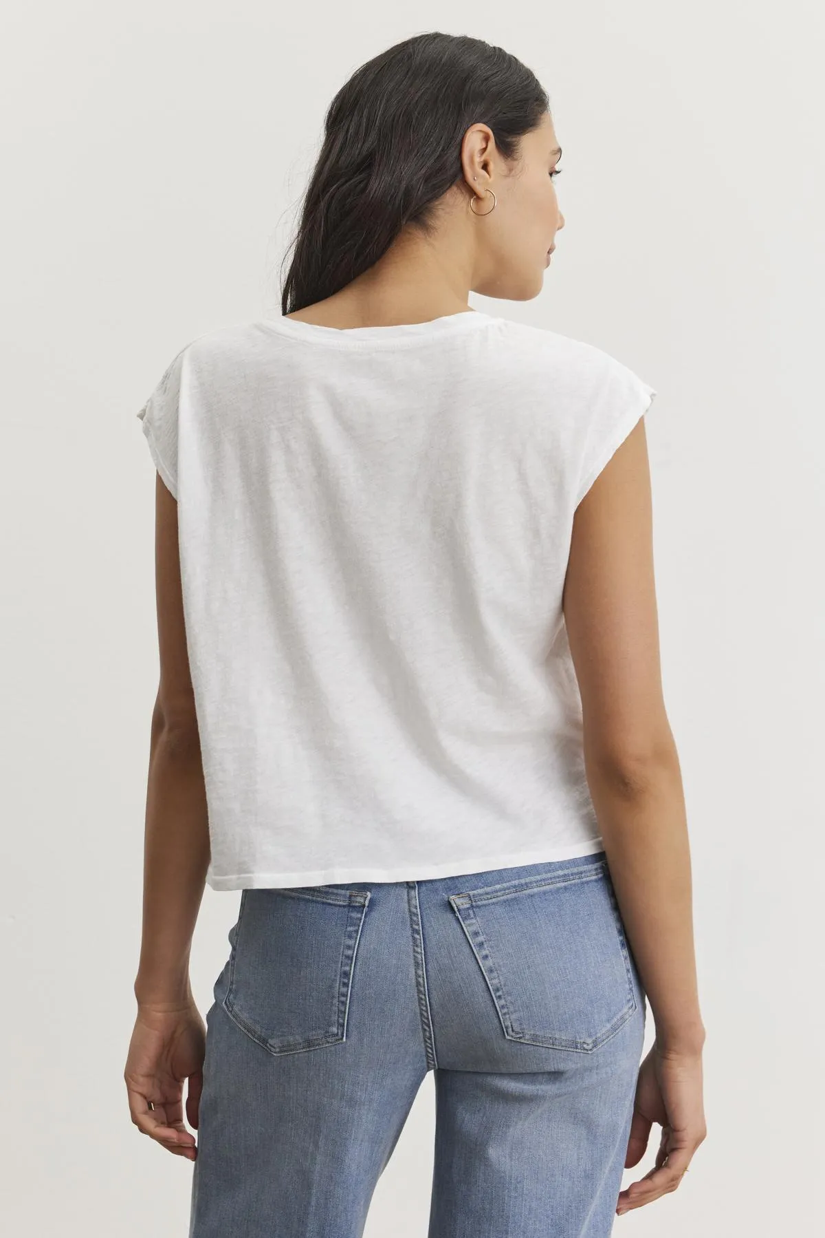 DANIELLA CREW NECK TEE