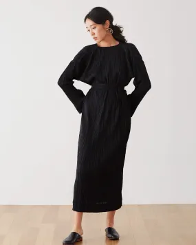 Laura Pleates Robe / BLACK