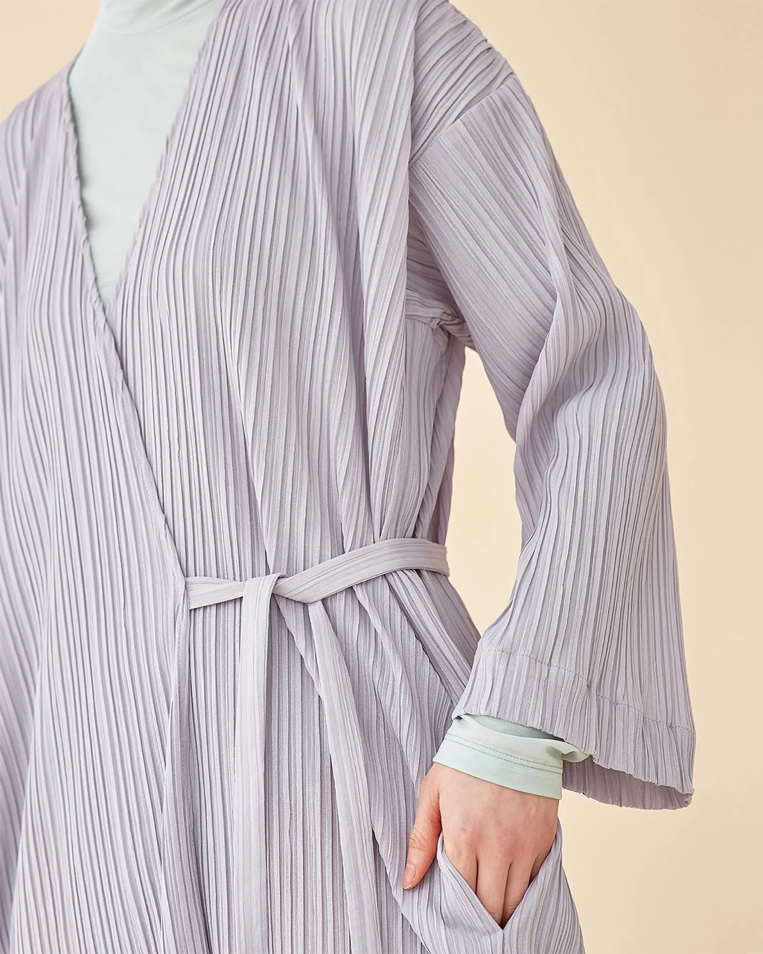 Laura Pleates Robe / Light Grey