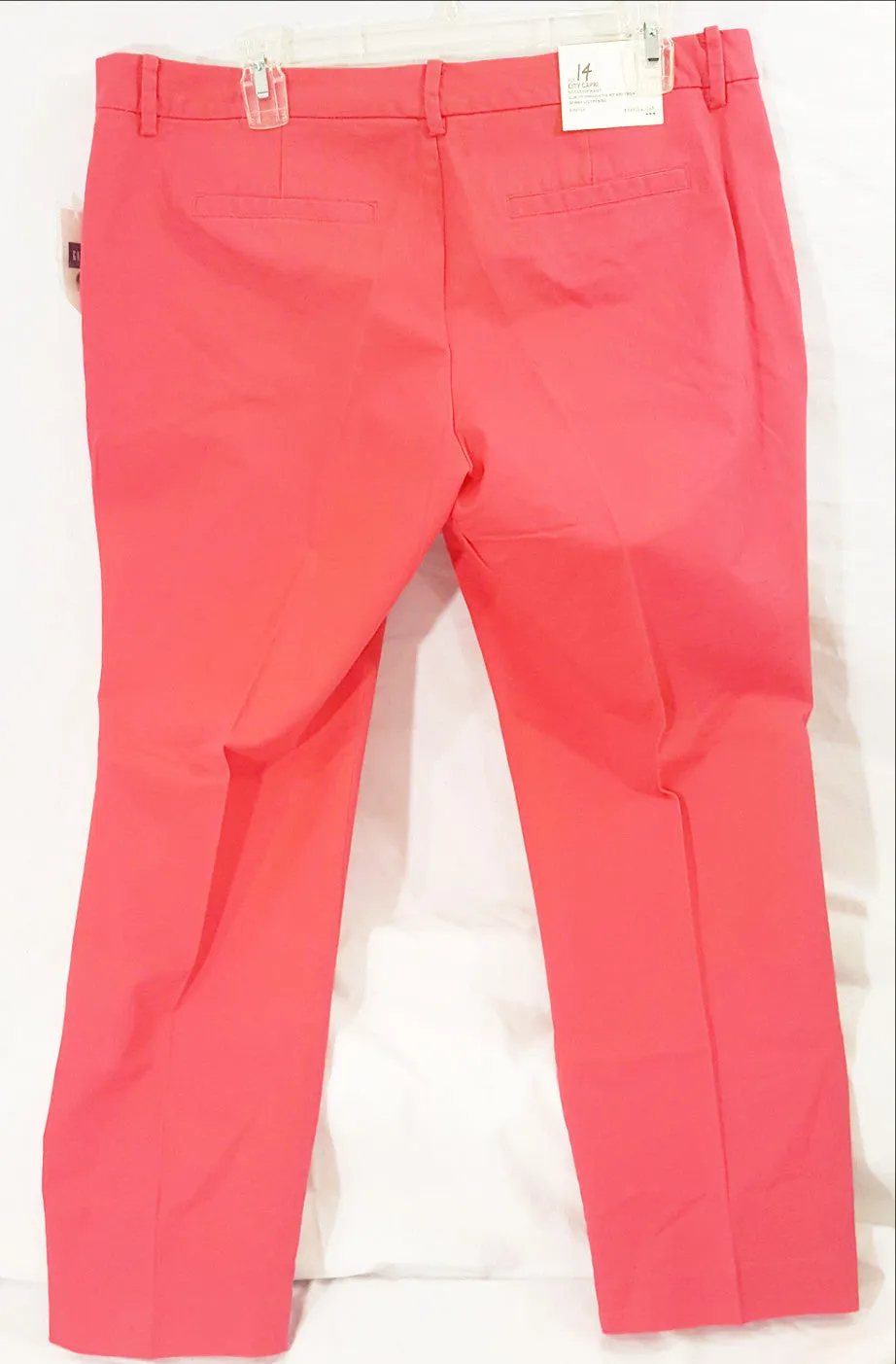 Pink Gap Capris-New