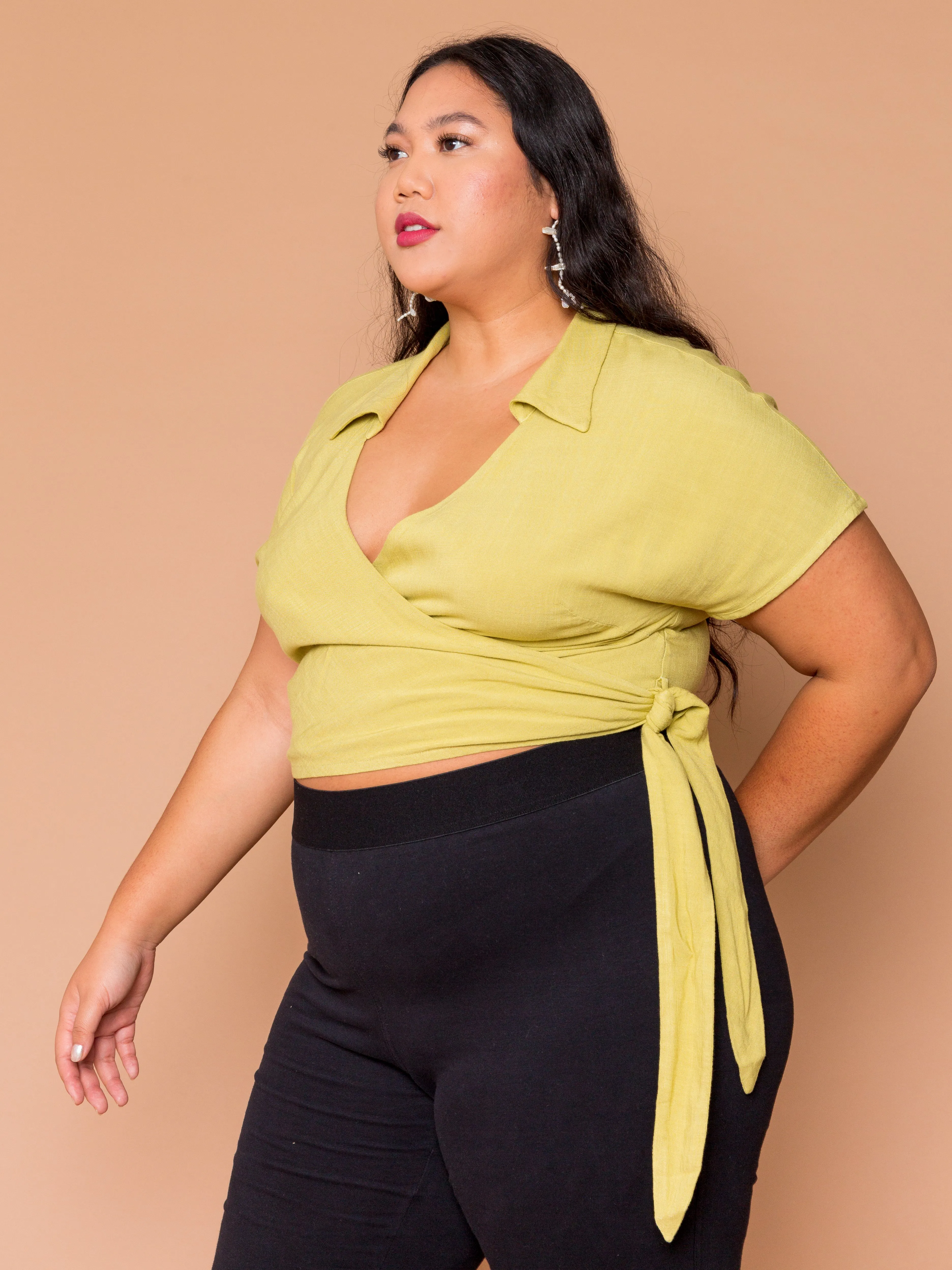 THE BOWLER WRAP TOP ~ Pear