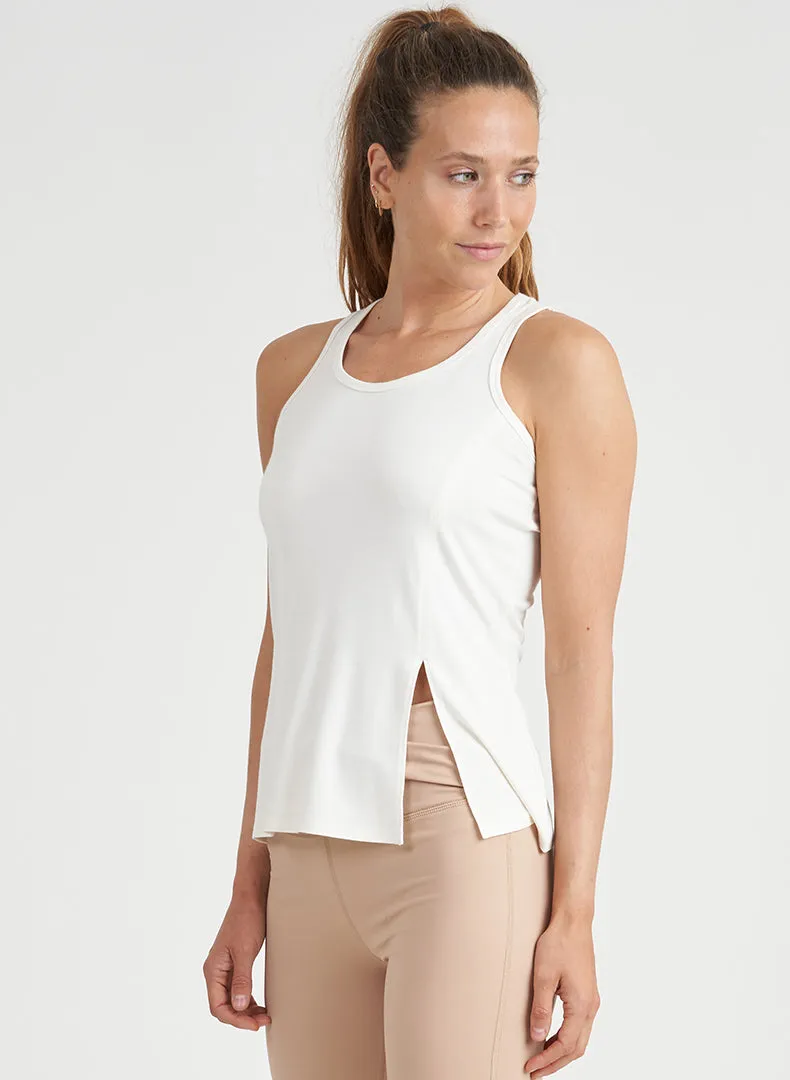 Twist Cutout Tank