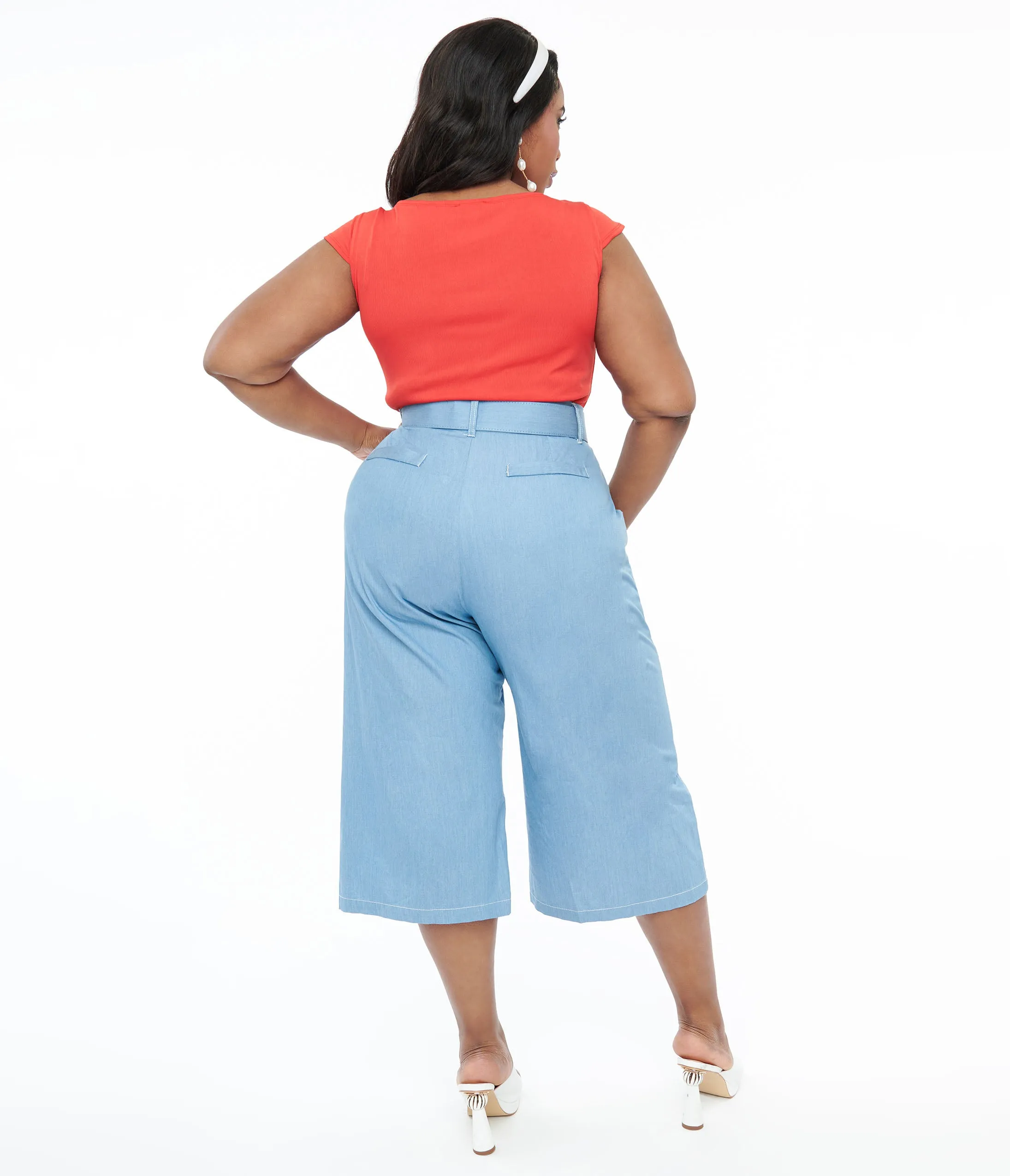 Unique Vintage Plus Size 1940s Light Blue Denim Ginger Capri Pants